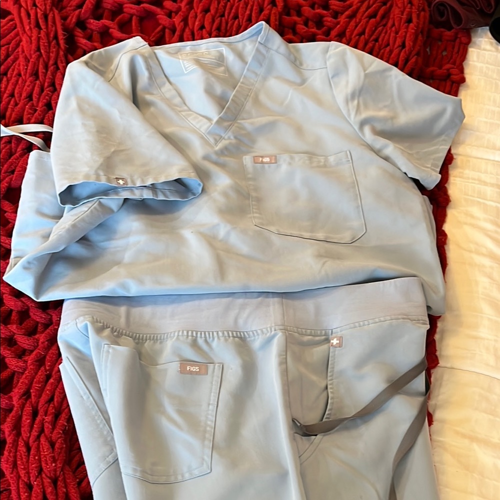 Figs Light Blue Scrub Set